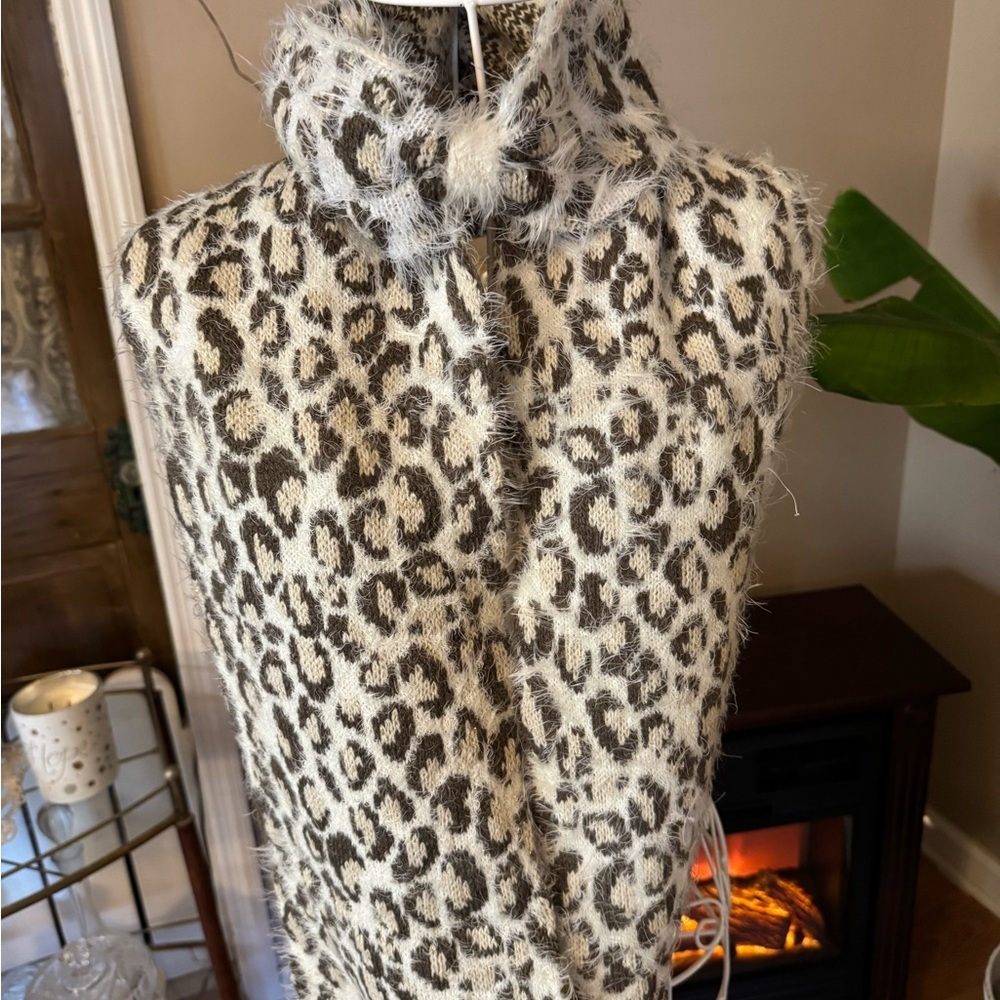Leopard Print Scarf